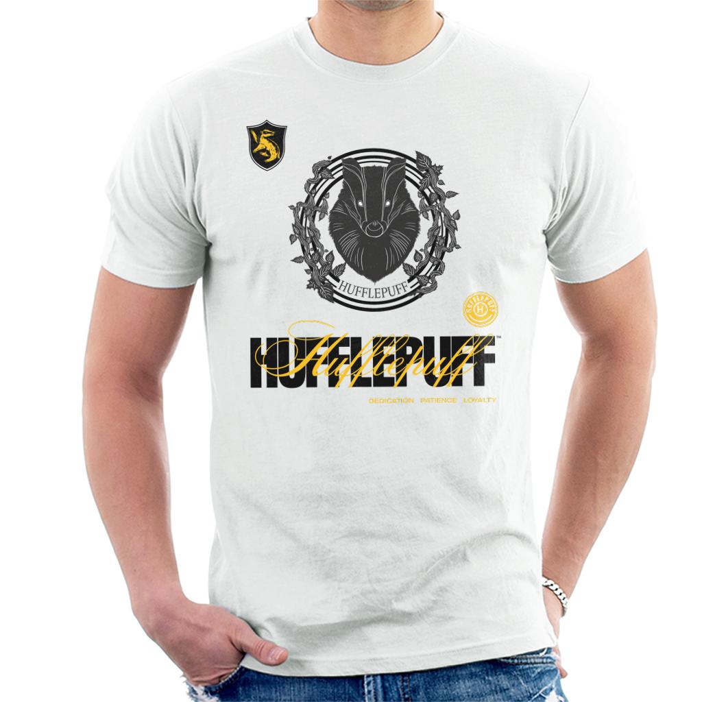 Harry Potter Hufflepuff Badger Crest Men's T-Shirt product image 1